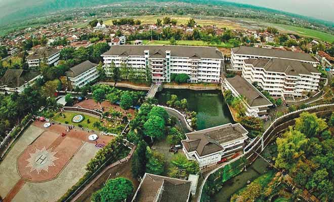 Pejabat Komisi Pendidikan Thailand Kunjungi UMM Malang